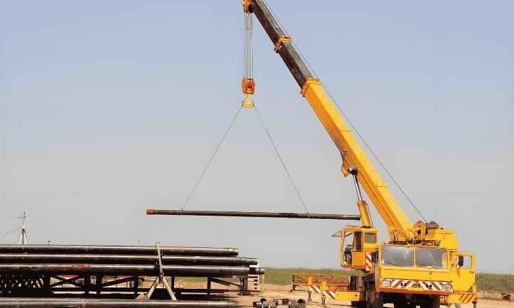 How to Choose the Right Wire Rope for Crane Operation Industrial cranes